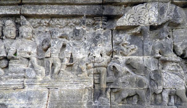 ILW Borobudur Mendut Tempelvoet 1e 25 olifanten
