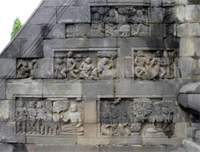 ILW Borobudur Mendut Tempelvoet buddhisten 01